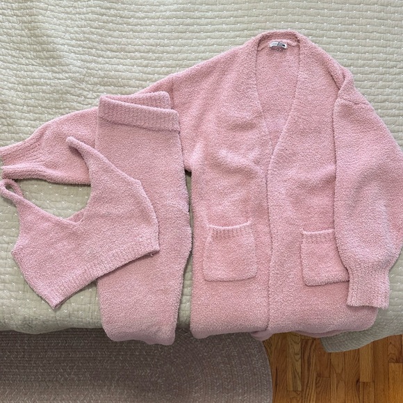 Fashion Nova Living In It 3 Piece Legging Set - Pink - Picture 3 of 5